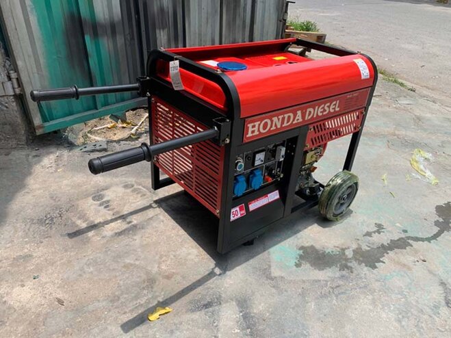 máy phát điện chạy dầu 3kw