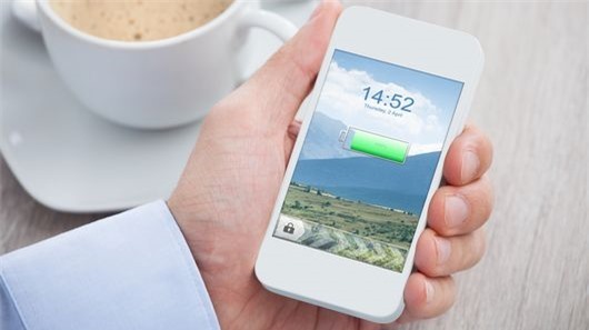 Drawing on their own radio signal, smartphones could get considerably longer battery life