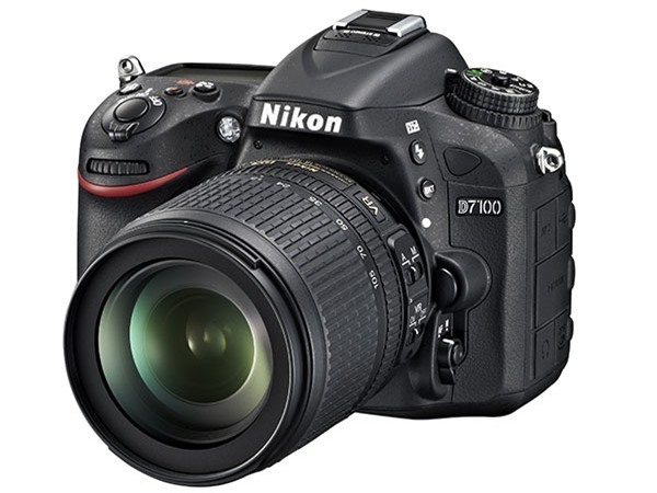 Đánh giá nhanh máy ảnh Nikon D7100