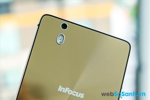 InFocus M810T có bộ đôi camera rất chất lượng