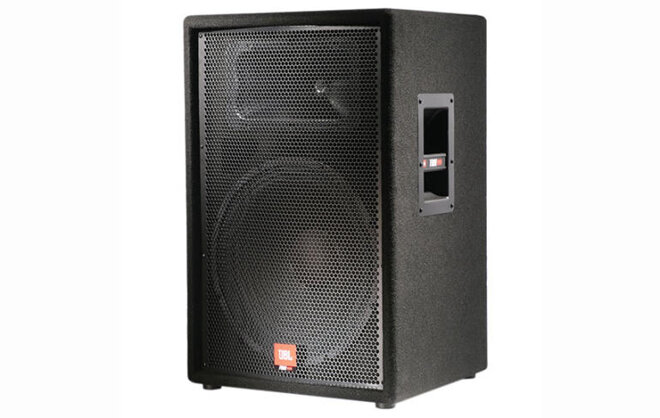 Loa JBL JRX 115 – Loa JBL bass 40 với kích thước nhỏ gọn, công suất 1000W