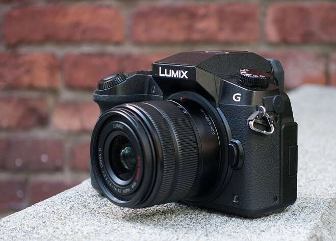 LUMIX DMC-G7