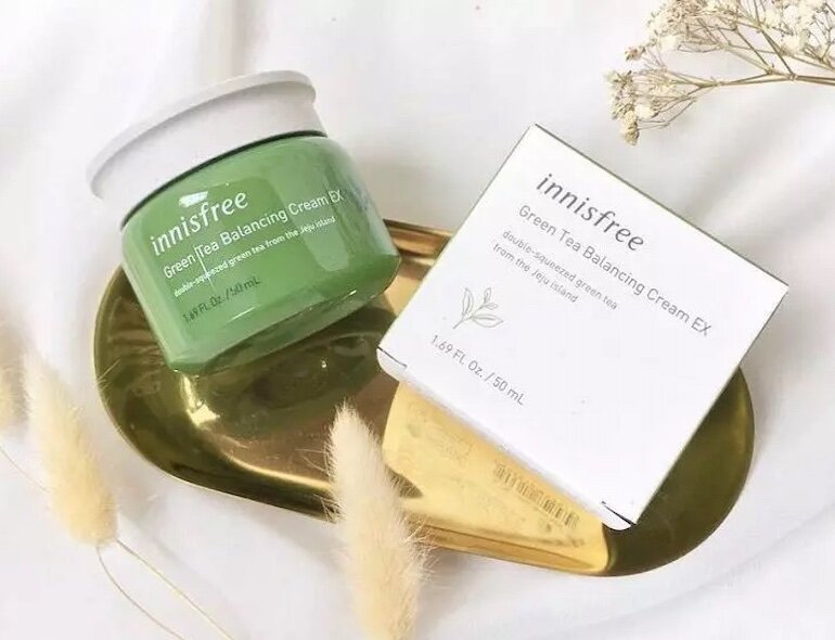 Kem dưỡng da Innisfree Green Tea Balancing Cream ex 50ml phù hợp với tất cả mọi loại da.