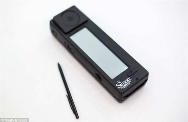 Simon - Chiếc smartphone đầu tiên trên thế giới tròn 20 tuổi