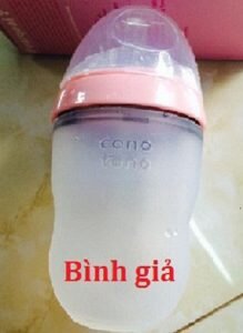 Bình sữa Comotomo giả