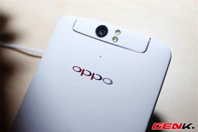 Cận cảnh Oppo N1 tại Việt Nam