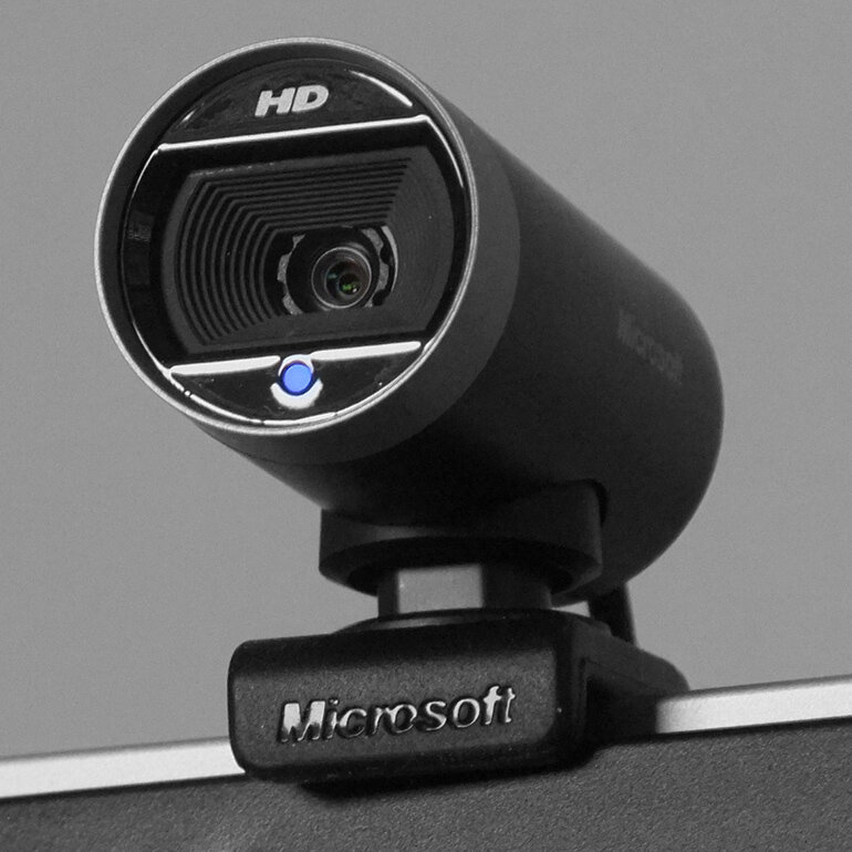 Webcam của Microsoft có đắt không?