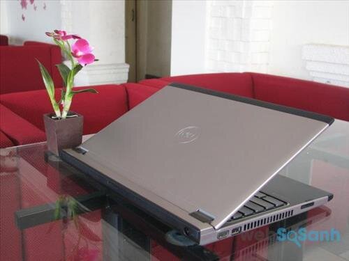 laptop Dell Vostro V131