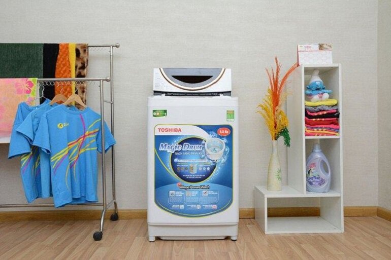 Máy giặt Toshiba ME1050GVWD có giá tham khảo 4.990.000đ tại websosanh.vn