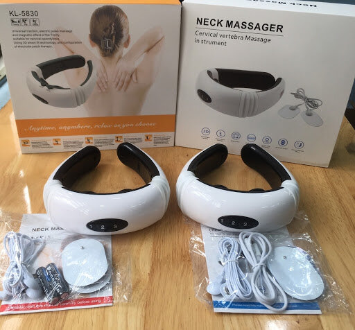 máy massage cổ 3D