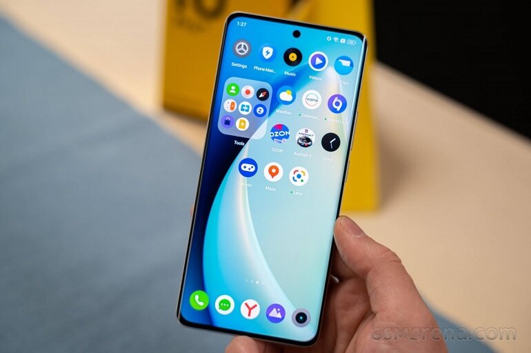 đánh giá thiết kế realme 10 pro plus