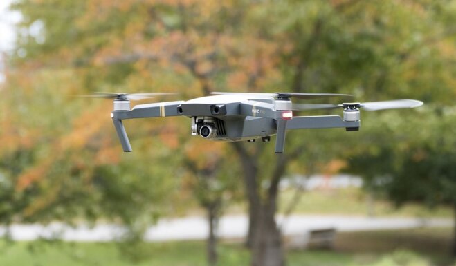 Các hãng flycam thường sẽ có các phiên bản cập nhật tính năng mới 