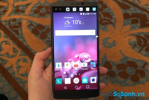 Màn hình chính điện thoại LG V10 có kích thước 5.7 inch, sử dụng tấm nền IPS