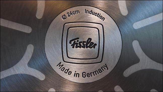 Đáy nồi Fissler luôn được khắc “Made in Germany”