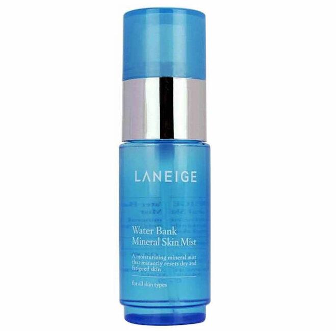 Xịt khoáng dưỡng ẩm Laneige Water Bank Mineral Skin Mist.