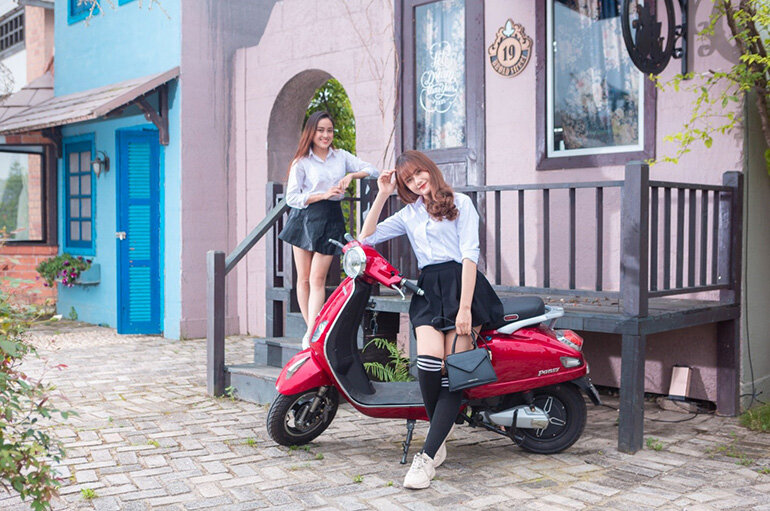 Xe điện Vespa Pansy Dibao động cơ khỏe, vận hành tốt số 1 Việt Nam