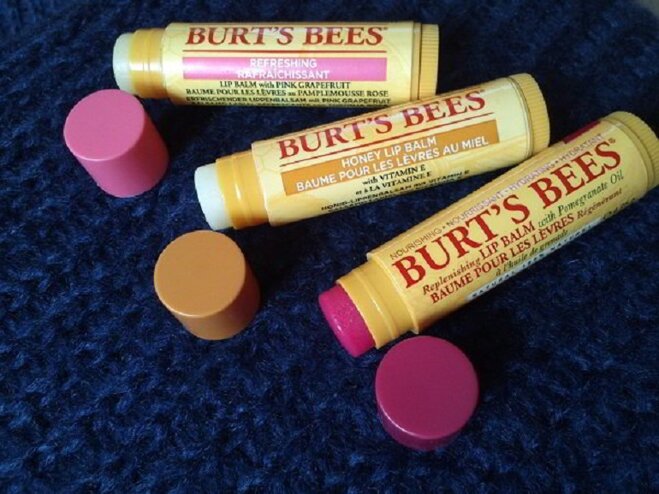 son dưỡng Burt's Bees