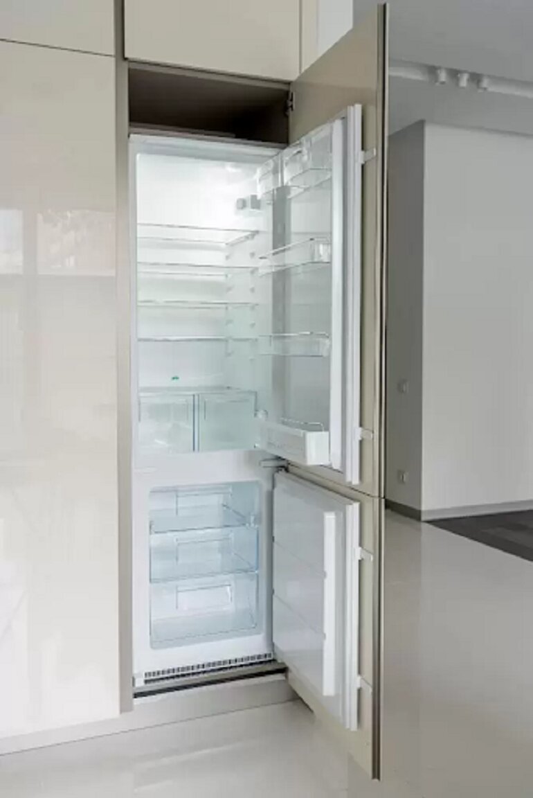 Ưu điểm và một số mẹo giữ thức ăn trong tủ lạnh Kuppersbusch FKG 8500.1i hiệu quả