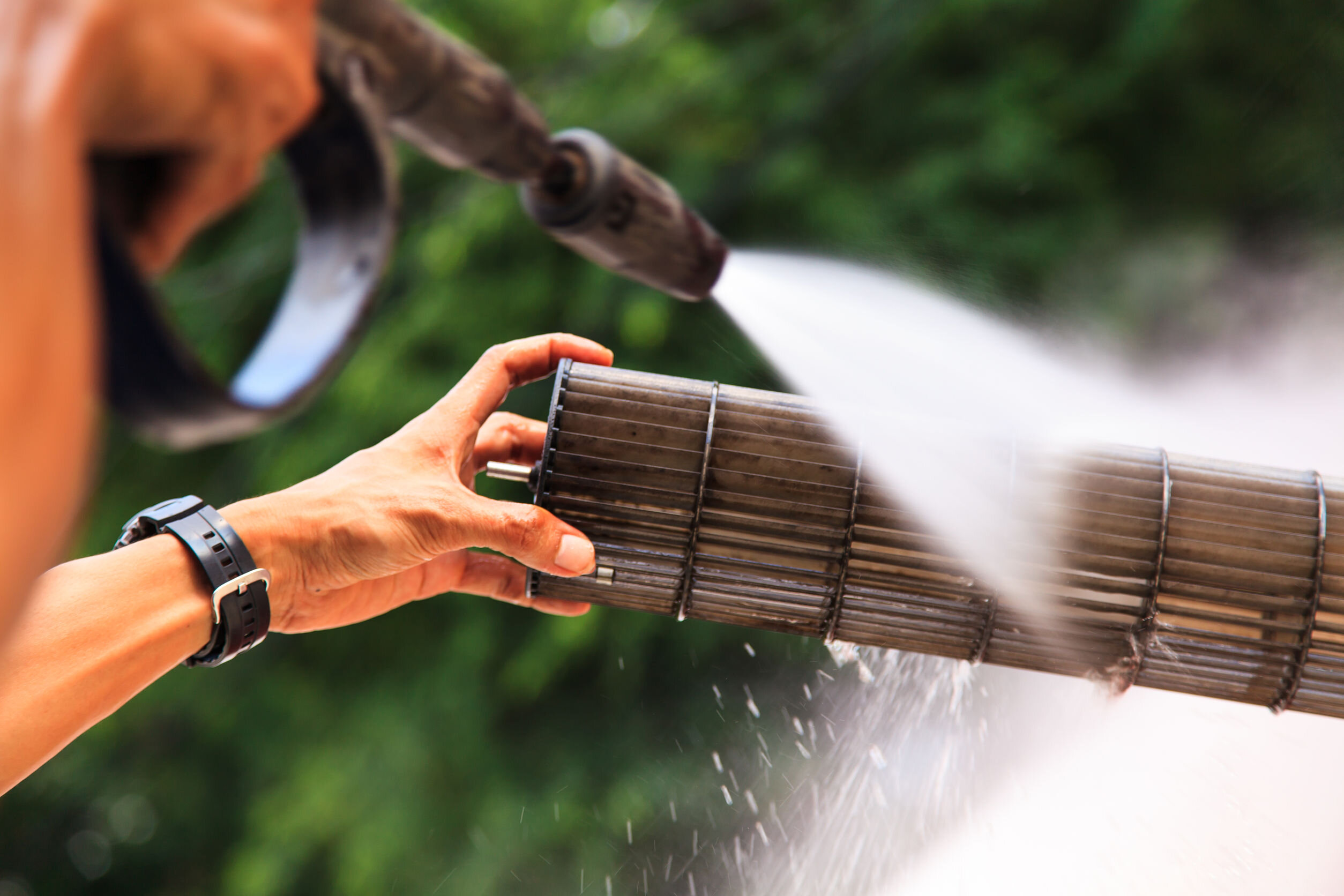 Xịt rửa quạt dàn lạnh điều hòa