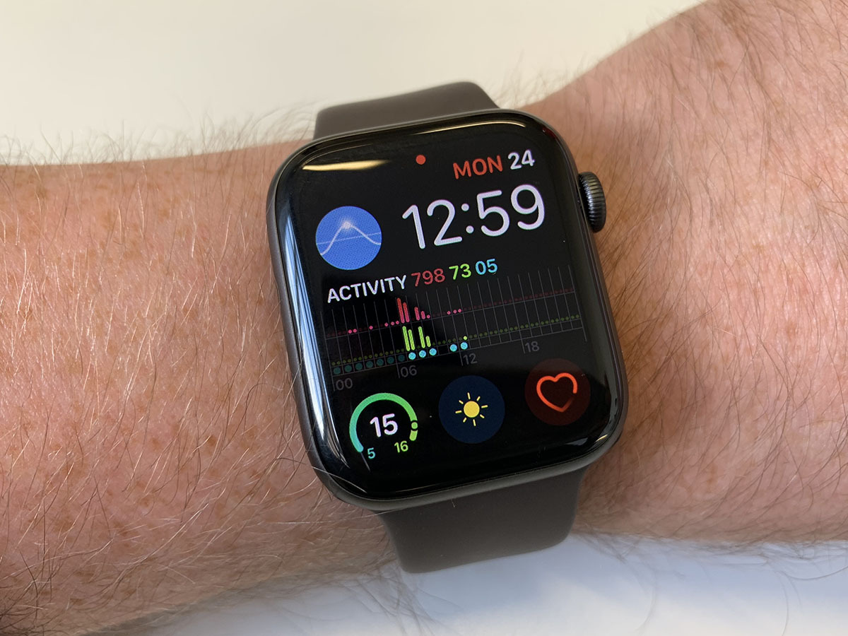 review apple watch series 4