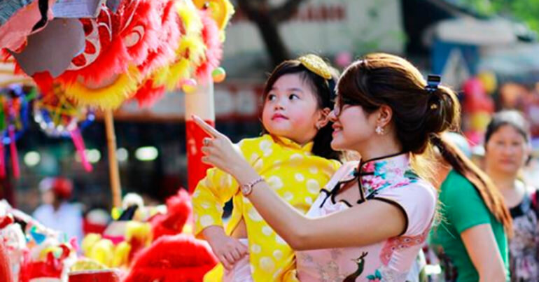 Chọn đồ chơi trung thu cho bé ý nghĩa và an toàn