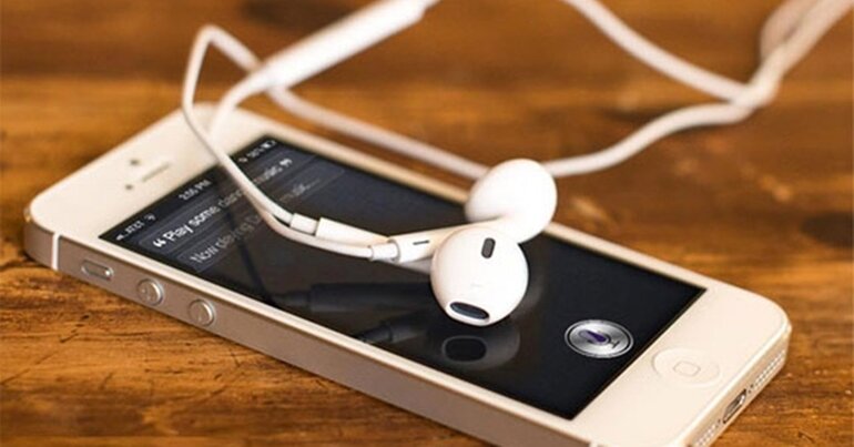 phân biệt tai nghe iPhone thật giả