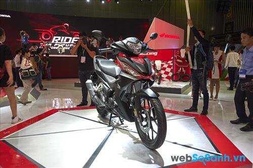 Dòng xe máy tay côn mới của Honda - Honda Winner