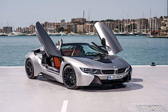 Siêu xe BMW i8 2019