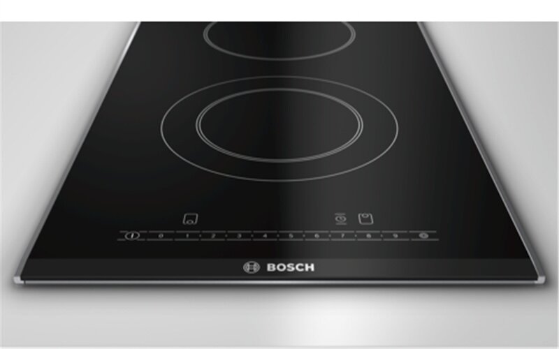 Bếp điện đôi Bosch PKF375FB1E sử dụng bảng điều khiển TouchSelect