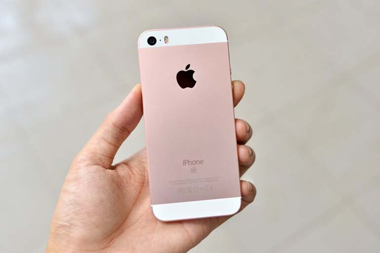 iphone se xả kho