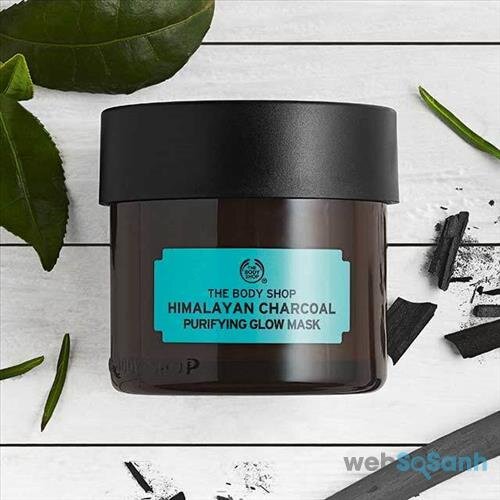 Mặt nạ than đất sét The Body Shop Himalayan Charcoal Purifying Glow Mask