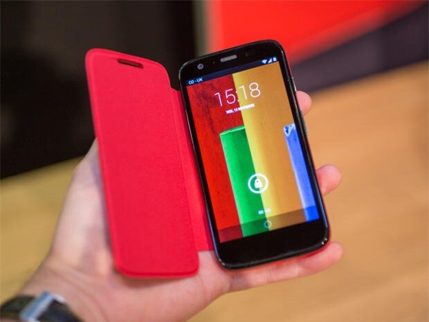 Chọn smartphone giá rẻ: Đặt cửa cho Moto G hay Lumia 525?