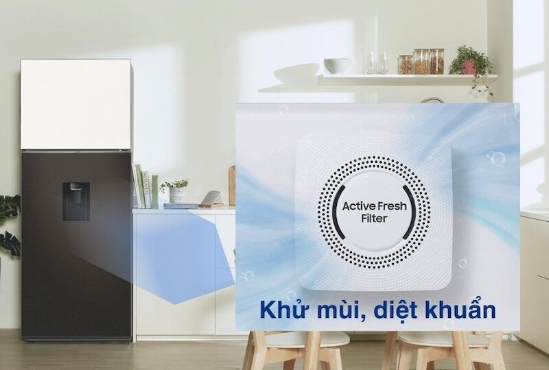 Tủ lạnh Samsung Inverter 382 lít Bespoke RT38CB6784C3SV sử dụng hệ thống lọc diệt khuẩn Active Fresh Filter