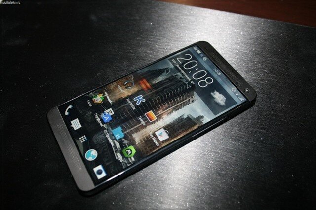 Thêm ảnh thực tế rõ nét cho HTC M8, viền màn hình siêu mỏng