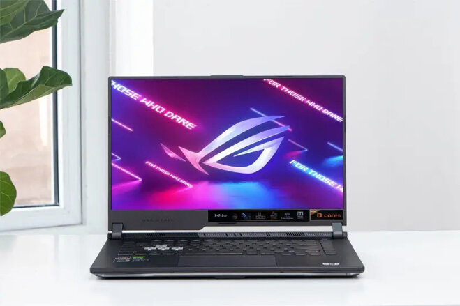 Asus ROG Strix G15 G513IE-HN246W