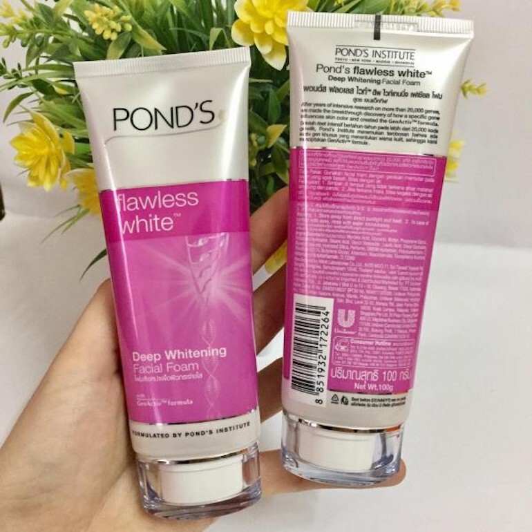 Thông tin chi tiết về sản phẩm sữa rửa mặt Pond's Flawless White