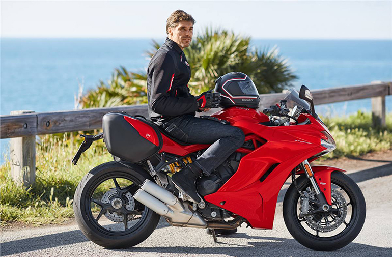 Nên chọn Ducati Supersport hay 959 Panigale