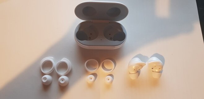 tai nghe samsung galaxy buds