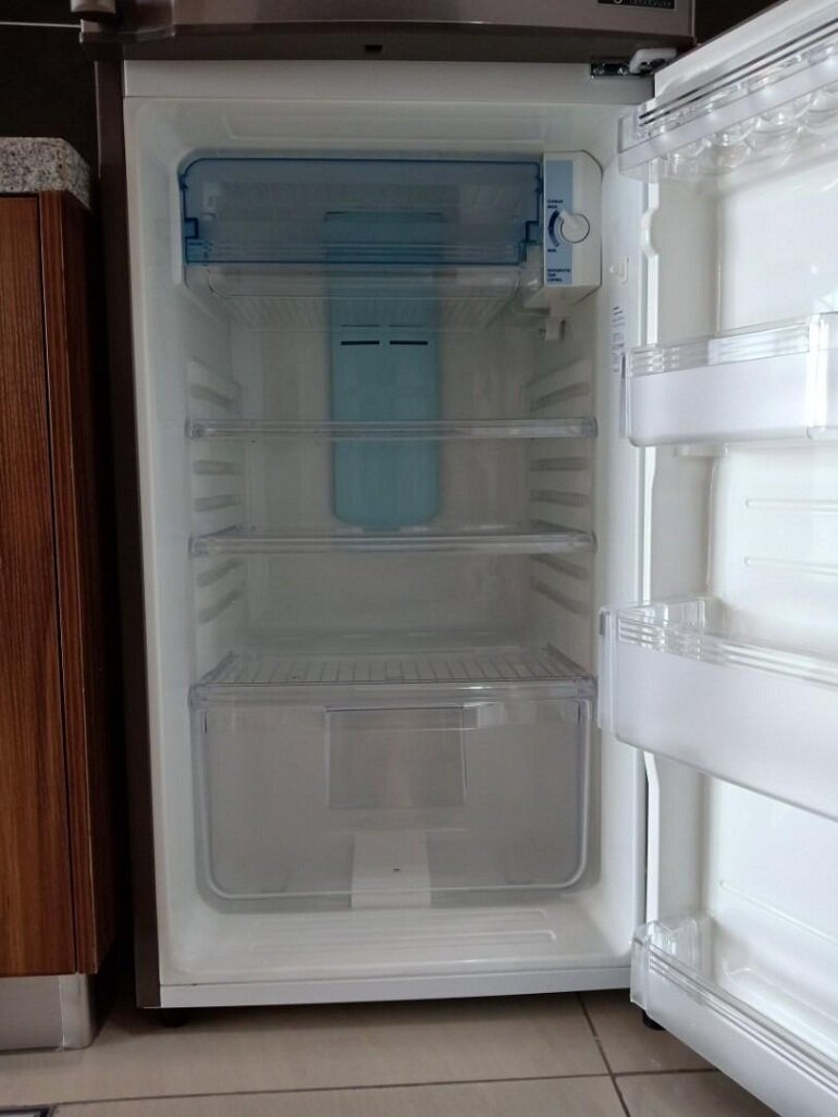 Tính năng làm việc và bảo quản nhiệt độ của tủ lạnh Sharp