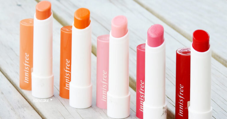 Review son dưỡng innisfree glow tint lip balm - Lành tính, lên màu tự nhiên, dưỡng ẩm tốt, giá hạt dẻ