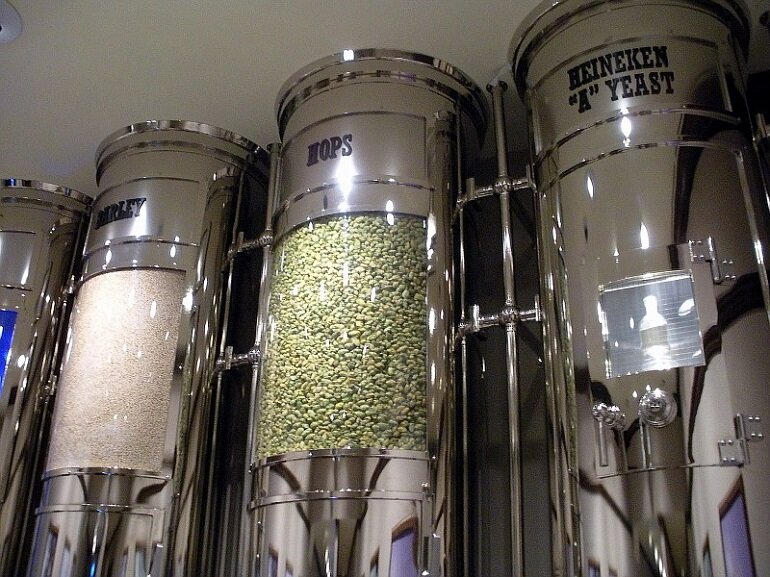 Heineken đã tạo ra một loại men đặc biệt cho bia của mình