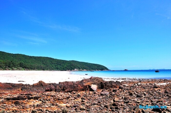 là địa điểm sở hữu bãi biển đẹp nhất trong quần đảo