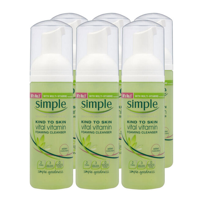 Sữa rửa mặt Simple Kind To Skin Vital Vitamin Foaming Cleanser 150ml - Giá tham khảo: 170.000 vnđ/ lọ