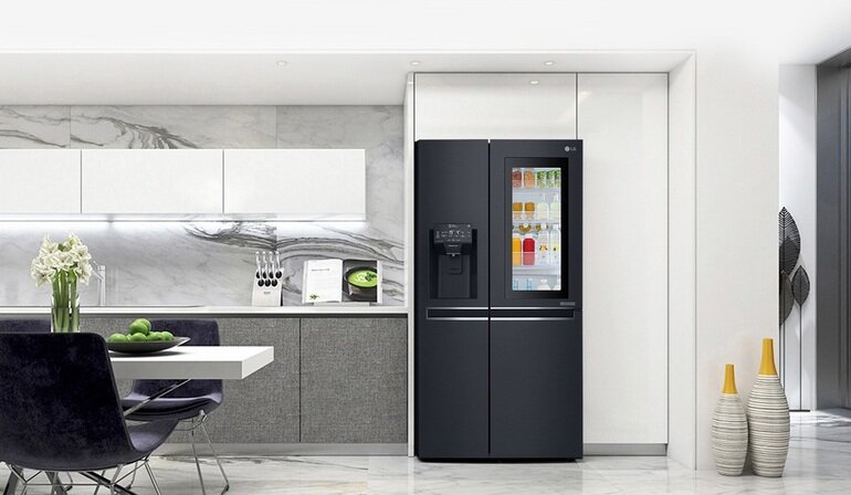 Tủ lạnh LG GR-X247MC là một chiếc tủ lạnh tuyệt vời với thiết kế cửa Door-in-Door.