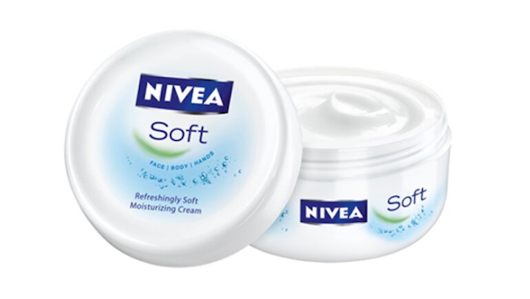 Kem dưỡng da Nivea Soft Moisturizing Cream