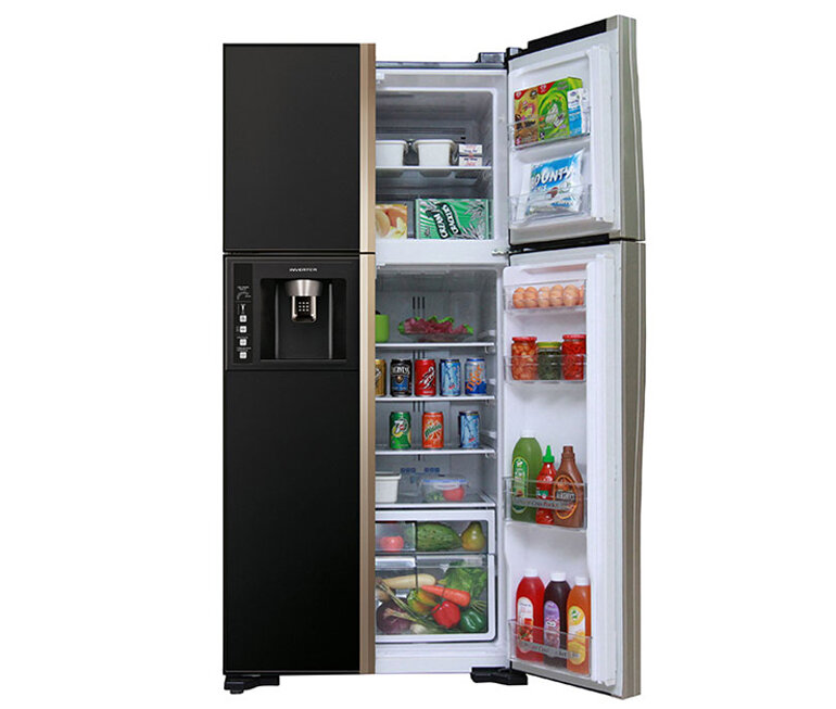 Tủ lạnh Hitachi thướng kế 4 cánh cửa tiện lợi hơn