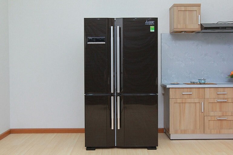 Tủ lạnh Mitsubishi sở hữu thiết kế tinh tế, sang trọng