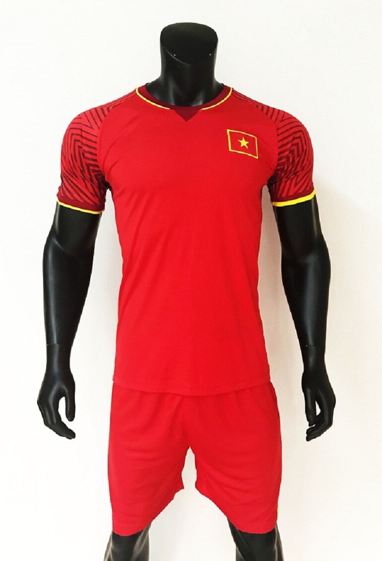 Bộ quần áo bóng đá đội tuyển Việt Nam màu đỏ