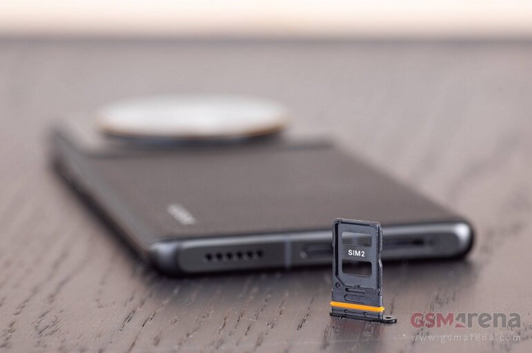 thiết kế xiaomi 12s ultra