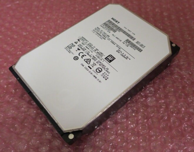 Ổ cứng HGST HUH728080ALE600